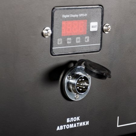 Бензиновый генератор с электростартером и коннектором автоматики FUBAG BS 7500 A ES в Калининграде фото
